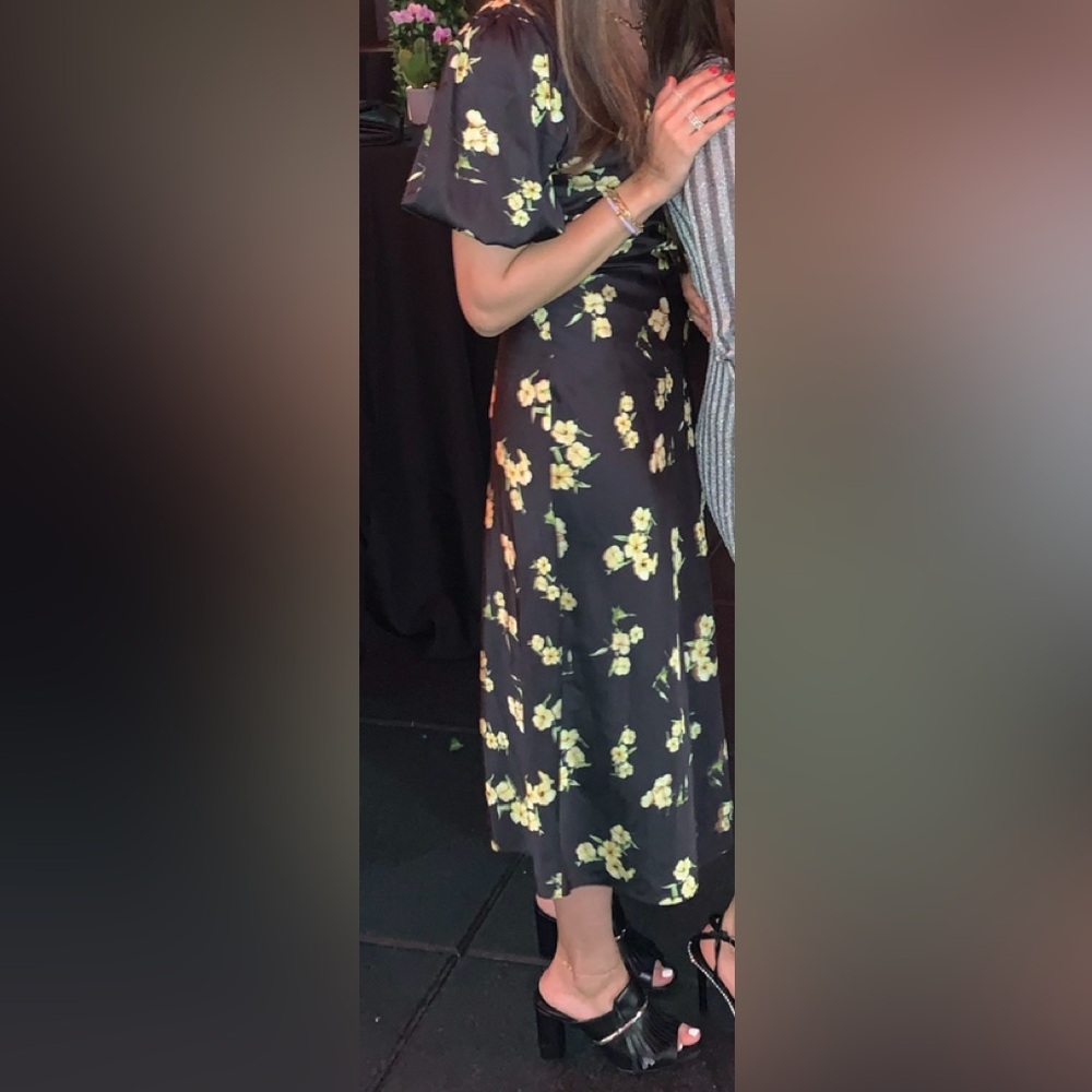 Alexia Admor Black Midi Vneck Dress with Yellow Flowers